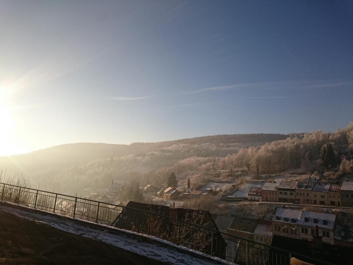 Apartman Ursula Jáchymov Buitenkant foto